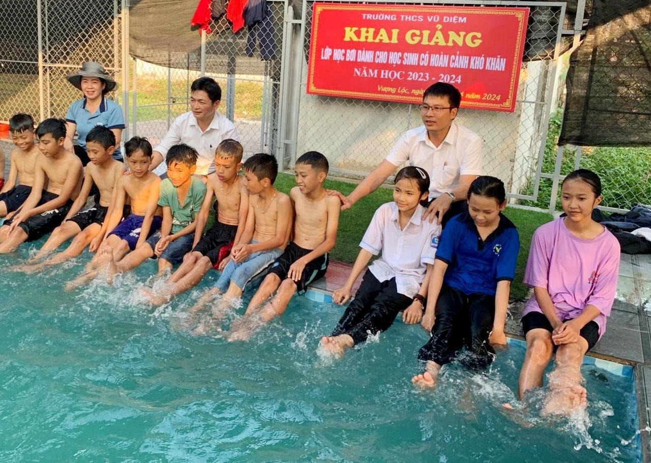 Chương trình học có quy định cụ thể về số tiết và thời lượng học.